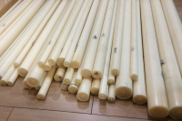 капролон стержень